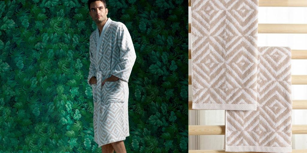 Bath-robs1.jpg Bathrobe - Image 1